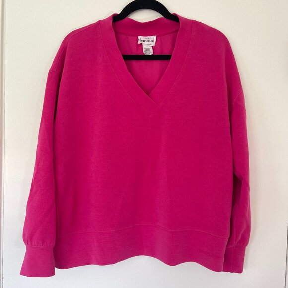 For The Republic Magenta V-Neck Long Sleeve Pullover Sweater Women's Size Large - Picture 1 of 6